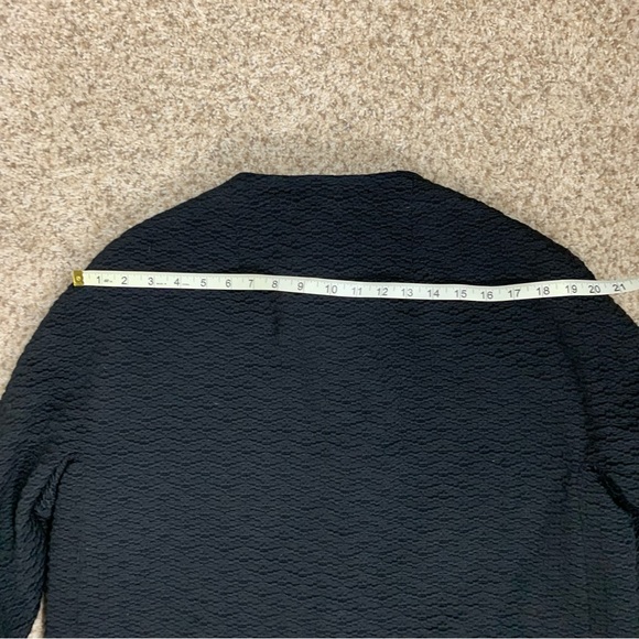 Vintage black coat with fur cuffs - Picture 14 of 14